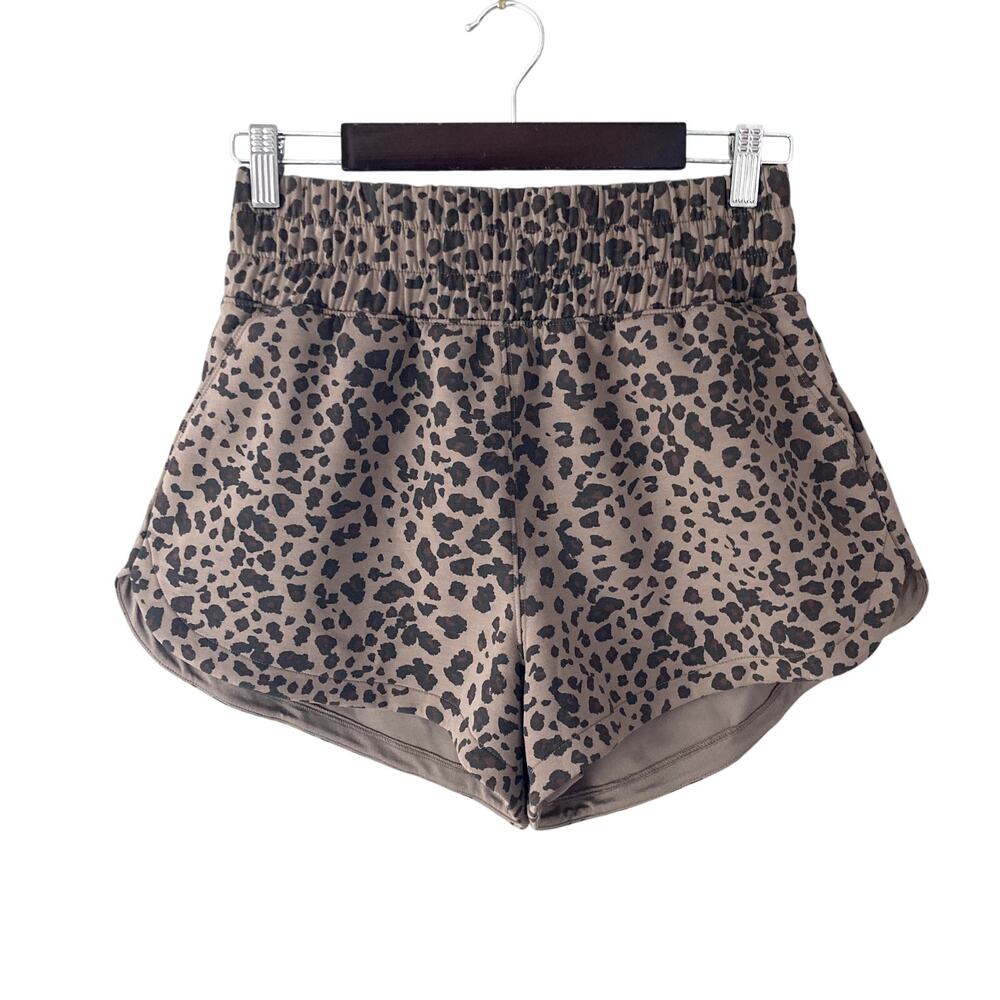 Abercrombie YPB neoKNIT High Rise Shorts Leopard Print Medium